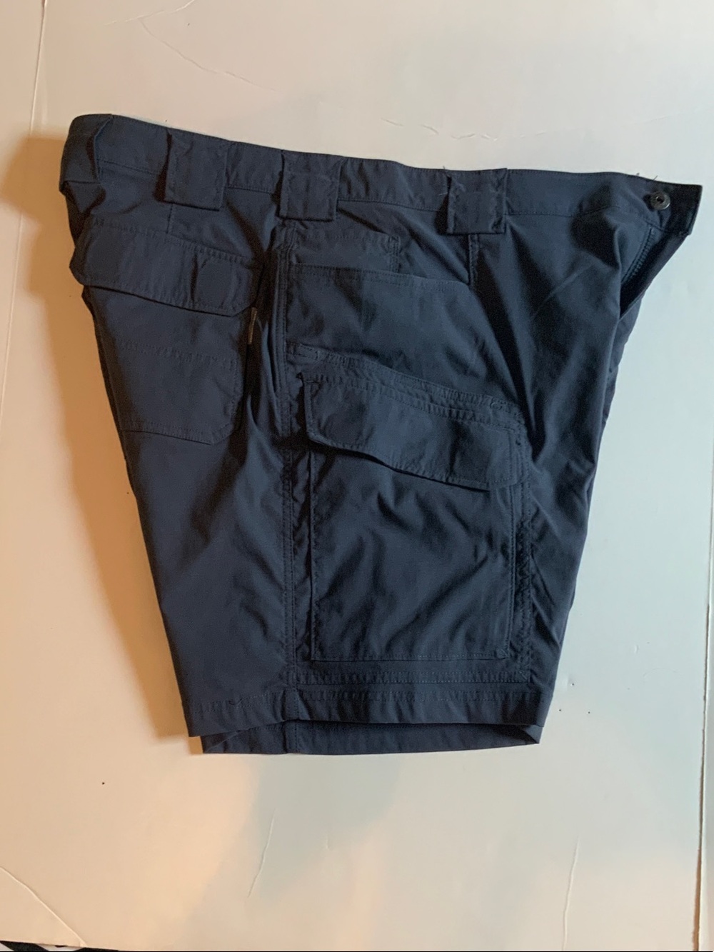Duluth Trading Co Men's Flex Dry on the Fly Navy Cargo Shorts - Picture 5 of 5